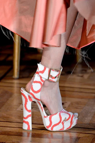 Look 57
